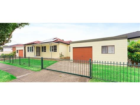 bwrala|berala house for sale.